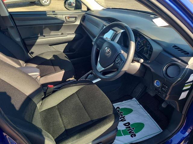 カローラフィールダー ハイブリッド　ＥＸ　ドライブレコーダー　ＥＴＣ　ナビ　レーンアシスト　衝突被害軽減システム　オートマチックハイビーム　スマートキー　アイドリングストップ　電動格納ミラー　ＣＶＴ　盗難防止システム　衝突安全ボディ　ＡＢＳ（24枚目）