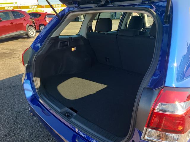 カローラフィールダー ハイブリッド　ＥＸ　ドライブレコーダー　ＥＴＣ　ナビ　レーンアシスト　衝突被害軽減システム　オートマチックハイビーム　スマートキー　アイドリングストップ　電動格納ミラー　ＣＶＴ　盗難防止システム　衝突安全ボディ　ＡＢＳ（29枚目）