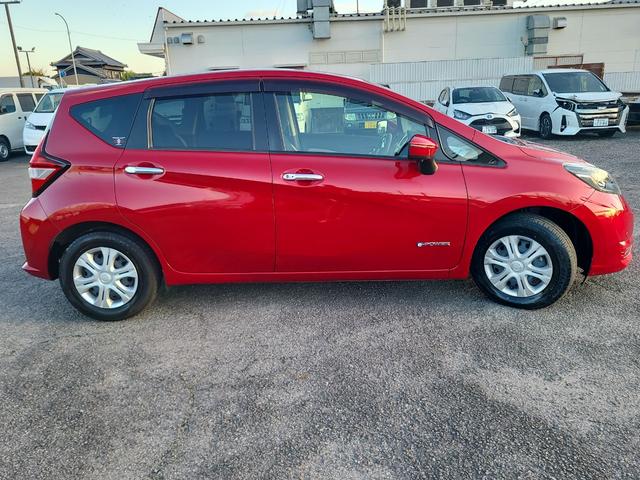 ノート e-パワー X ドライブレコーダー 全周囲カメラ ナビ TV レーンアシスト 衝突被害軽減システム スマートキー 電動格納ミラー CVT 盗難防止システム 衝突安全ボディ ABS ESC ミュージックプレイヤー接続可(14枚目)