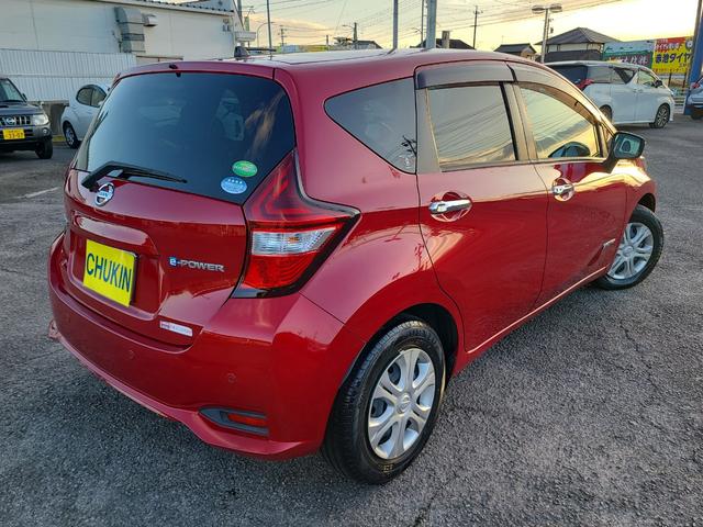 ノート e-パワー X ドライブレコーダー 全周囲カメラ ナビ TV レーンアシスト 衝突被害軽減システム スマートキー 電動格納ミラー CVT 盗難防止システム 衝突安全ボディ ABS ESC ミュージックプレイヤー接続可(15枚目)