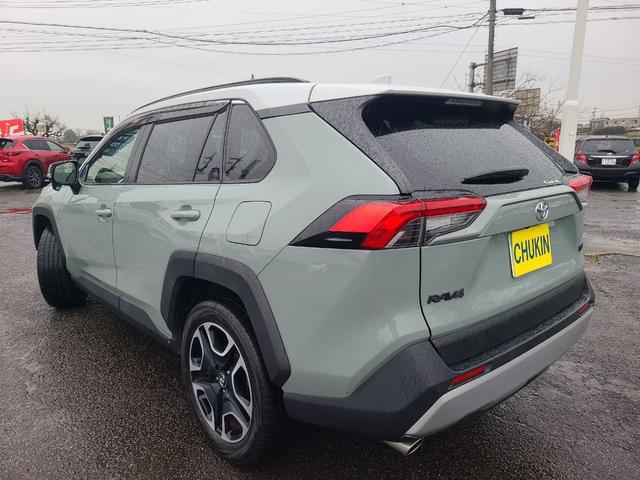 RAV4 アドベンチャー 4WD ETC バックカメラ オートクルーズコントロール レーンアシスト パワーシート 衝突被害軽減システム ナビ TV オートマチックハイビーム LEDヘッドランプ アルミホイール スマートキー(11枚目)