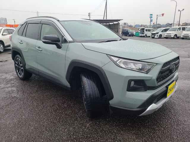 RAV4 アドベンチャー 4WD ETC バックカメラ オートクルーズコントロール レーンアシスト パワーシート 衝突被害軽減システム ナビ TV オートマチックハイビーム LEDヘッドランプ アルミホイール スマートキー(14枚目)