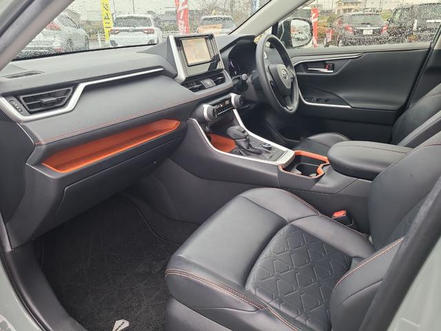 RAV4 アドベンチャー 4WD ETC バックカメラ オートクルーズコントロール レーンアシスト パワーシート 衝突被害軽減システム ナビ TV オートマチックハイビーム LEDヘッドランプ アルミホイール スマートキー(34枚目)