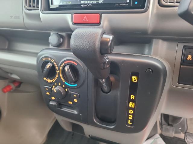 エブリイ ジョイン　ドライブレコーダー　両側スライドドア　ナビ　クリアランスソナー　レーンアシスト　衝突被害軽減システム　オートライト　キーレスエントリー　電動格納ミラー　ＡＴ　ＥＳＣ　エアコン　パワーステアリング（4枚目）