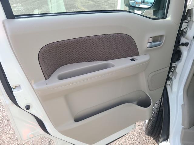 エブリイワゴン ＪＰターボ　両側スライドドア　ナビ　クリアランスソナー　レーンアシスト　衝突被害軽減システム　スマートキー　電動格納ミラー　ベンチシート　ＡＴ　盗難防止システム　ＡＢＳ　ＥＳＣ　衝突安全ボディ　エアコン（31枚目）