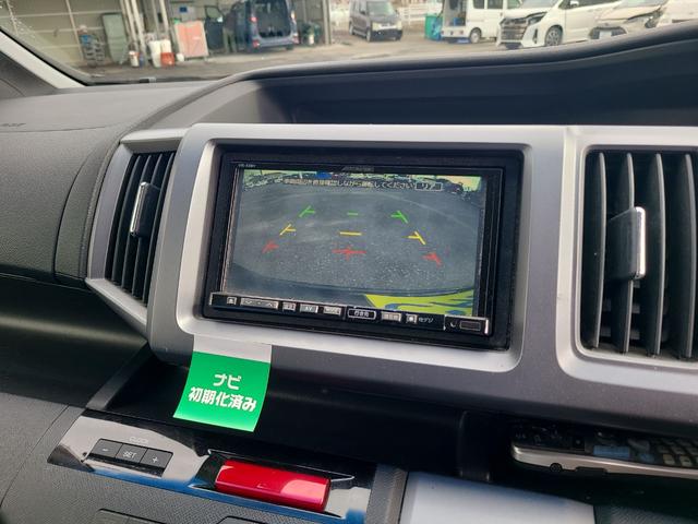 ステップワゴンスパーダ Ｚ　クールスピリット　ＥＴＣ　バックカメラ　ナビ　オートクルーズコントロール　両側電動スライドドア　オートライト　ＨＩＤ　スマートキー　アイドリングストップ　電動格納ミラー　後席モニター　フルフラット　ウォークスルー（4枚目）