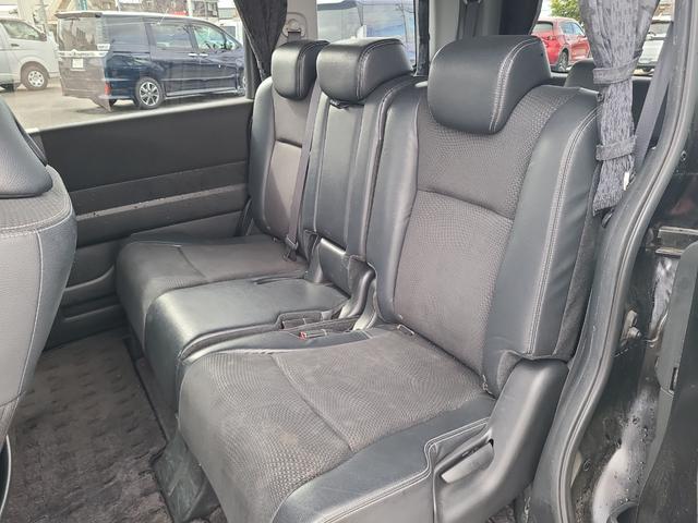 ステップワゴンスパーダ Ｚ　クールスピリット　ＥＴＣ　バックカメラ　ナビ　オートクルーズコントロール　両側電動スライドドア　オートライト　ＨＩＤ　スマートキー　アイドリングストップ　電動格納ミラー　後席モニター　フルフラット　ウォークスルー（29枚目）