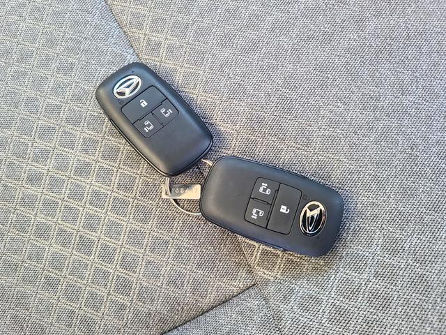 タント X 両側電動スライドドア クリアランスソナー 衝突被害軽減システム オートライト LEDヘッドランプ スマートキー アイドリングストップ 電動格納ミラー シートヒーター ベンチシート CVT(28枚目)