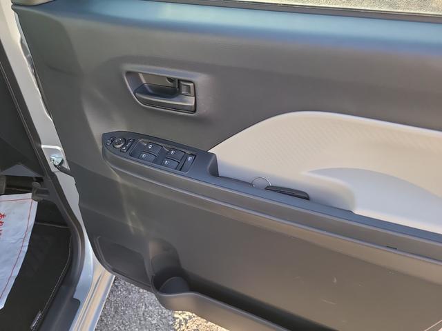 タント X 両側電動スライドドア クリアランスソナー 衝突被害軽減システム オートライト LEDヘッドランプ スマートキー アイドリングストップ 電動格納ミラー シートヒーター ベンチシート CVT(32枚目)