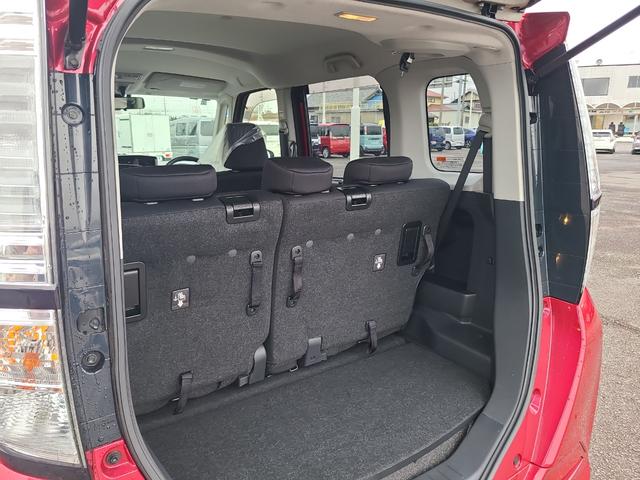 タンク Ｇ　Ｓ　ＥＴＣ　両側電動スライドドア　オートクルーズコントロール　衝突被害軽減システム　オートライト　スマートキー　アイドリングストップ　シートヒーター　ウォークスルー　ＣＶＴ　盗難防止システム（32枚目）