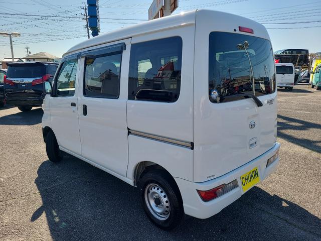 ハイゼットカーゴ ＤＸ　ＳＡＩＩＩ　軽バン　ＡＴ　衝突被害軽減システム　ＥＴＣ　両側スライドドア　アイドリングストップ　オートマチックハイビーム　ＡＢＳ　ＥＳＣ　エアコン　パワーステアリング　パワーウィンドウ（11枚目）