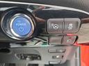プリウスＰＨＶ Ａ　ドライブレコーダー　ＥＴＣ　クリアランスソナー　レーンアシスト　オートクルーズコントロール　パークアシスト　衝突被害軽減システム　ナビ　アルミホイール　オートマチックハイビーム　オートライト（7枚目）