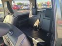 ランドベンチャー　４ＷＤ　ＥＴＣ　ＴＶ　キーレスエントリー　電動格納ミラー　ＡＴ　ＡＢＳ　アルミホイール　衝突安全ボディ　エアコン　パワーウィンドウ（23枚目）