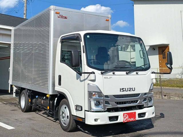 　アルミバン　２ｔ積み　新明和垂直パワーゲート付　リフト能力６００ＫＧ　ラッシングレール２段　リヤ扉シャッター式　ナビ　ブルートゥースオーディオ　バックカメラ　衝突軽減ブレーキ　レーンキーピング(3枚目)