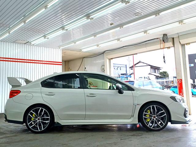 ＷＲＸ ＳＴＩ ＳＴＩ　タイプＳ　大型リアスポイラー　Ｆ型　サイバーナビ（ＡＶＩＣ－ＣＬ９０２）　Ｂｌｕｅｔｏｏｔｈ　フルセグ　バックカメラ　ＥＴＣ　運転席パワーシート　Ｗシートヒーター（13枚目）