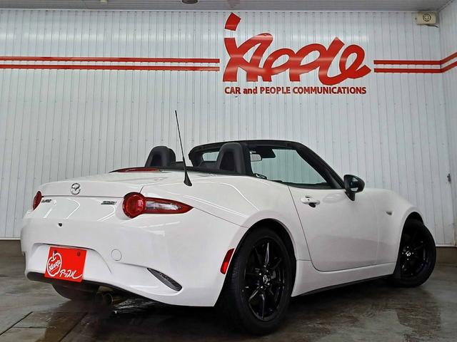 ＭＸ－５ミアータ スポーツ　左ハンドル　６ＭＴ　Ｌａｒｇｕｓ車高調　ＬＥＤヘッドライト　アップルカープレイ　ブルートゥースオーディオ　バックカメラ　スマートキー　衝突軽減ブレーキ　ブラインドスポットモニター　新品タイヤ４本取付済（17枚目）