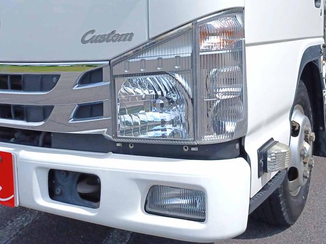 タイタントラック 　カスタム　１．５ｔ積　ＡＴ　荷台木板　リヤＷタイヤ　ナビ　ＤＶＤ再　フルセグ　ブルートゥースオーディオ　バックモニター　両側電動格納ドアミラー　ＨＩＤヘッドライト　内寸　長３１２　幅１６０　アオリ３８（4枚目）