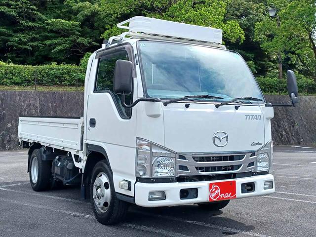 タイタントラック 　カスタム　１．５ｔ積　ＡＴ　荷台木板　リヤＷタイヤ　ナビ　ＤＶＤ再　フルセグ　ブルートゥースオーディオ　バックモニター　両側電動格納ドアミラー　ＨＩＤヘッドライト　内寸　長３１２　幅１６０　アオリ３８（18枚目）