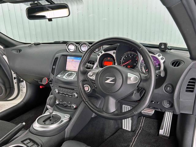 フェアレディＺ バージョンＳＴ　ブリッツ車高調　２０２４年製造ＢＳポテンザ装備　純正フジツボマフラー　純正クリアコンビランプ　エンジンスターター　ＢＯＳＥサウンド　前後パーキングソナー　ドライブレコーダー　純正ナビ　バックモニター（39枚目）