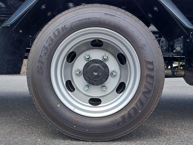 キャンター ワイドキャブロング高床カスタム　積載車　カスタム　極東フラトップＺｅｒｏ　ＪＮ０２－４５　油圧式オートテール　ウィンチ　ラジコン　タイヤ固縛　２９５０ｋｇ積み　５ＭＴ　衝突軽減ブレーキ　ＥＳＰ　ＬＤＷＳ　Ｂｌｕｅｔｏｏｔｈ　禁煙（39枚目）