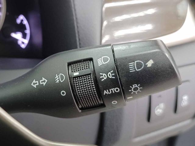 ＧＳ ＧＳ３５０　Ｉパッケージ　ベージュ革シート　サンルーフ　フロントベンチレーション＆パワーシート　純正ナビ　ＤＶＤ再生　ＵＳＢ　Ｂｌｕｅｔｏｏｔｈオーディオ　ＡＵＸ　フルセグ　バックモニター　リヤ電動シェード　リヤ手動シェード（32枚目）