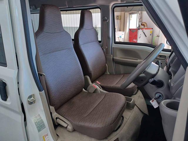 NV100クリッパーバン DX AT(5AGS) メモリーナビ(CN-E320D) Bluetoothオーディオ SD 地デジテレビ バックカメラ ドライブレコーダー ヒルスタートアシスト オーバーヘッドシェルフ プライバシーガラス(50枚目)