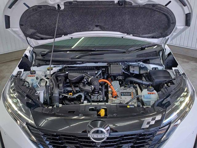 オーラ ニスモ プロパイロット 全方位運転支援 ドラレコ 純正9インチナビ アラウンドビューモニター AppleCarPlay フルセグ インテリジェントルームミラー 寒冷地仕様 1オーナー 禁煙 インテリキー(2枚目)