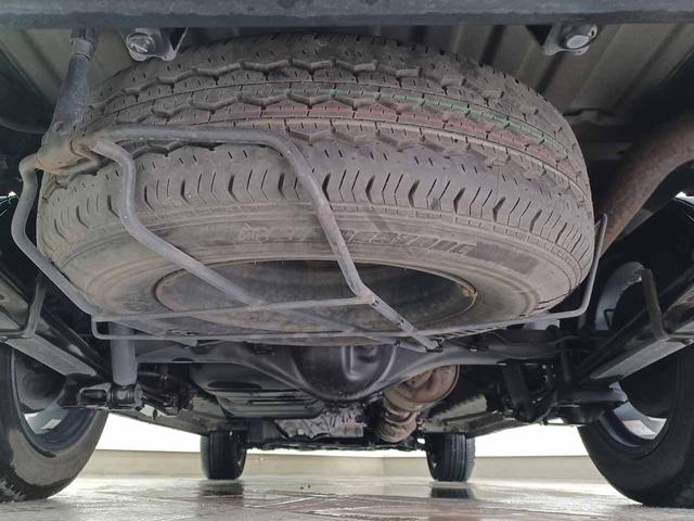 ハイエースバン ロングスーパーGL 禁煙 ディーゼルターボ 4WD 両側電動スライドドア ベットキット グッドイヤー ナスカー イーグル1 ナビ DVD再生 Bluetoothオーディオ フルセグ バックモニタ リヤクーラー&ヒーター(21枚目)