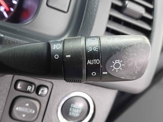 ハイエースバン ロングスーパーGL 禁煙 ディーゼルターボ 4WD 両側電動スライドドア ベットキット グッドイヤー ナスカー イーグル1 ナビ DVD再生 Bluetoothオーディオ フルセグ バックモニタ リヤクーラー&ヒーター(39枚目)