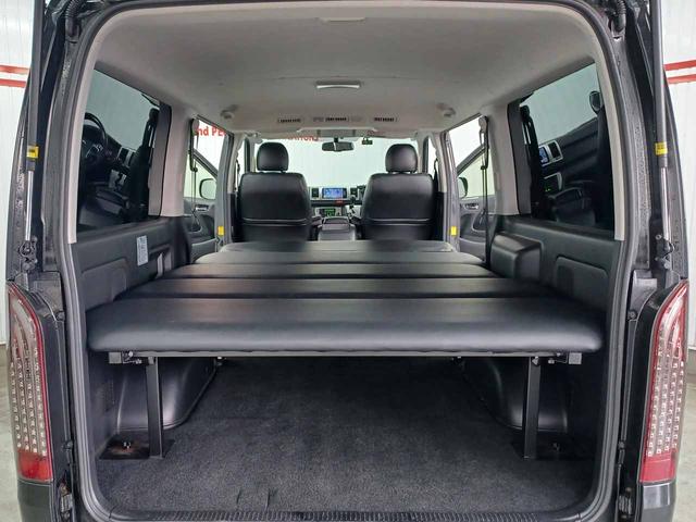 ハイエースバン ロングスーパーGL 禁煙 ディーゼルターボ 4WD 両側電動スライドドア ベットキット グッドイヤー ナスカー イーグル1 ナビ DVD再生 Bluetoothオーディオ フルセグ バックモニタ リヤクーラー&ヒーター(76枚目)