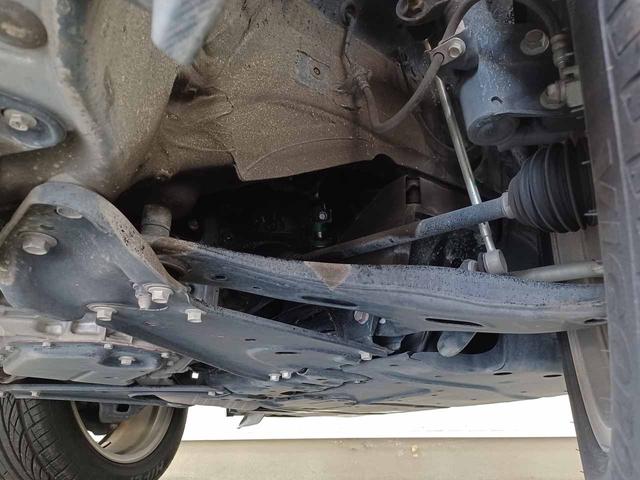 フォレスター Ｘ－エディション　アイサイトセーフティプラス　インテリキー　パイオニア製ナビ　Ｂｌｕｅｔｏｏｔｈ　フルセグ　バック＆サイド＆フロントカメラ　デジタルインナーミラー　ブラインドスポットモニター　シートヒーター（77枚目）