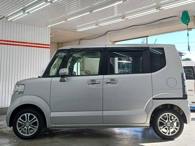 Ｎ－ＢＯＸ Ｇ　ＳＳパッケージ　ドラレコ　メモリーナビ　フルセグ　バックモニター　両側パワースライドドア　ＥＴＣ　スマートキー２個　禁煙車　純正アルミ（8枚目）