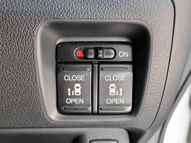 Ｎ－ＢＯＸ Ｇ　ＳＳパッケージ　ドラレコ　メモリーナビ　フルセグ　バックモニター　両側パワースライドドア　ＥＴＣ　スマートキー２個　禁煙車　純正アルミ（22枚目）