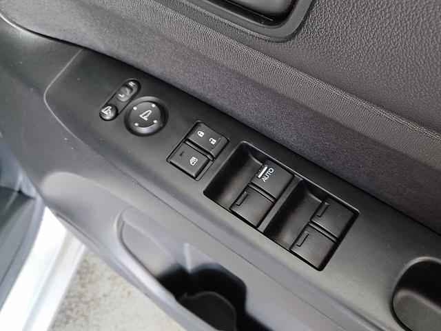 Ｎ－ＢＯＸ Ｇ　ＳＳパッケージ　ドラレコ　メモリーナビ　フルセグ　バックモニター　両側パワースライドドア　ＥＴＣ　スマートキー２個　禁煙車　純正アルミ（30枚目）