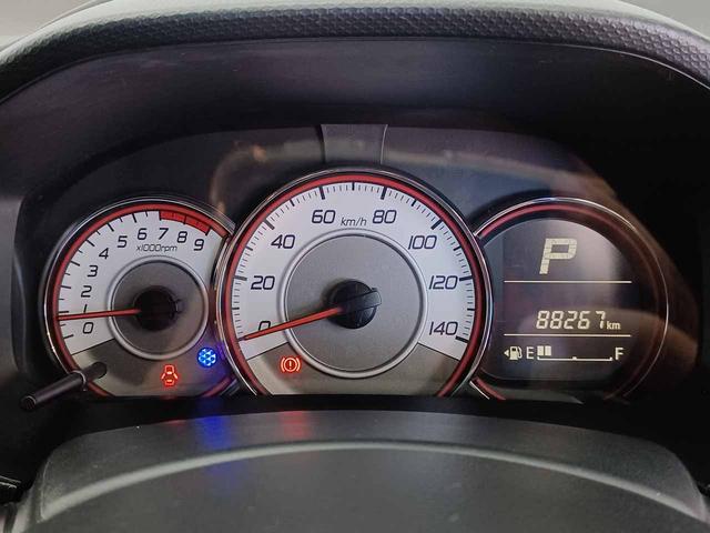 アルトターボＲＳ ベースグレード　衝突軽減ブレーキ　禁煙車　スマートキー２個　ＥＴＣ　シートヒーター　ＨＩＤ　純正１５ＡＷ　誤発進抑制（18枚目）