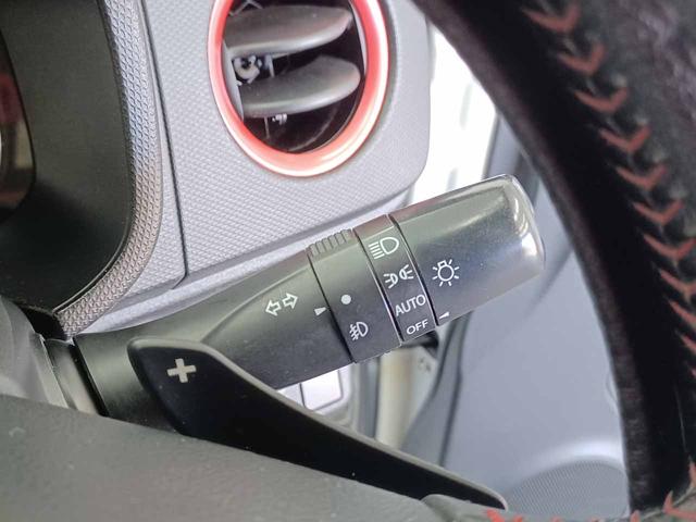 アルトターボＲＳ ベースグレード　衝突軽減ブレーキ　禁煙車　スマートキー２個　ＥＴＣ　シートヒーター　ＨＩＤ　純正１５ＡＷ　誤発進抑制（19枚目）