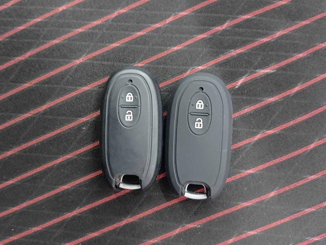 アルトターボＲＳ ベースグレード　衝突軽減ブレーキ　禁煙車　スマートキー２個　ＥＴＣ　シートヒーター　ＨＩＤ　純正１５ＡＷ　誤発進抑制（21枚目）