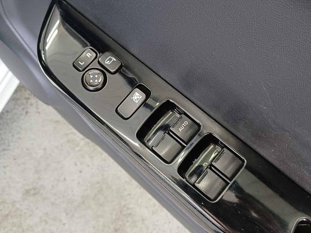 アルトターボＲＳ ベースグレード　衝突軽減ブレーキ　禁煙車　スマートキー２個　ＥＴＣ　シートヒーター　ＨＩＤ　純正１５ＡＷ　誤発進抑制（27枚目）