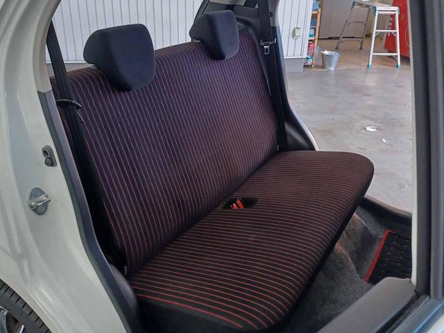 アルトターボＲＳ ベースグレード　衝突軽減ブレーキ　禁煙車　スマートキー２個　ＥＴＣ　シートヒーター　ＨＩＤ　純正１５ＡＷ　誤発進抑制（32枚目）