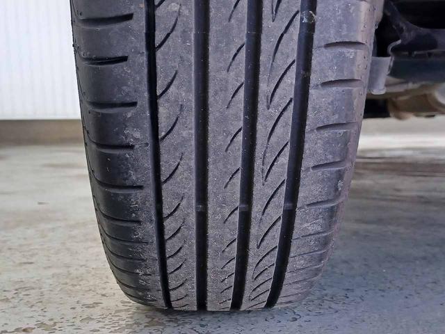 アルトターボＲＳ ベースグレード　衝突軽減ブレーキ　禁煙車　スマートキー２個　ＥＴＣ　シートヒーター　ＨＩＤ　純正１５ＡＷ　誤発進抑制（46枚目）