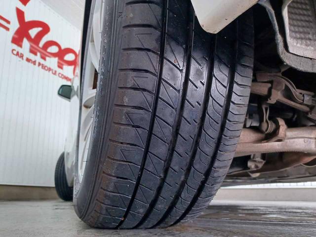 ５シリーズ ５２３ｉ　アイドリングストップ　ＤＳＣ　クルーズコントロール　クリアランスソナー　電動格納ミラー　純正ＨＤＤナビ　バックカメラ　ミラービルトインＥＴＣ　オートマチックホールド　禁煙（7枚目）