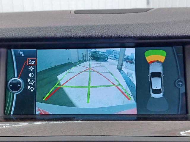 ５シリーズ ５２３ｉ　アイドリングストップ　ＤＳＣ　クルーズコントロール　クリアランスソナー　電動格納ミラー　純正ＨＤＤナビ　バックカメラ　ミラービルトインＥＴＣ　オートマチックホールド　禁煙（14枚目）