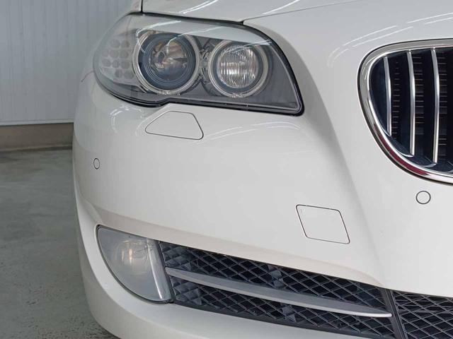 ５シリーズ ５２３ｉ　アイドリングストップ　ＤＳＣ　クルーズコントロール　クリアランスソナー　電動格納ミラー　純正ＨＤＤナビ　バックカメラ　ミラービルトインＥＴＣ　オートマチックホールド　禁煙（24枚目）