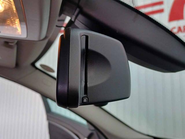 ５シリーズ ５２３ｉ　アイドリングストップ　ＤＳＣ　クルーズコントロール　クリアランスソナー　電動格納ミラー　純正ＨＤＤナビ　バックカメラ　ミラービルトインＥＴＣ　オートマチックホールド　禁煙（54枚目）