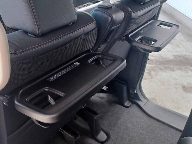 N-BOXカスタム G・ターボLパッケージ 衝突被害軽減ブレーキ 両側電動スライドドア HIDヘッドライト クルーズコントロール 純正8インチナビ バックカメラ Bluetooth ETC パドルシフト プッシュスタート スマートキー2個 禁煙(63枚目)