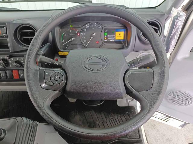 デュトロ 　ローダーダンプ　極東開発ＤＣ０３－２３０　３ｔ４ナンバー　６ＭＴ　トランクションコントロール　衝突軽減ブレーキ　車線逸脱警報　前ソナー　地上高前９１ｃｍ後９４ｃｍ　坂道発進補助　リアＷタイヤ（52枚目）