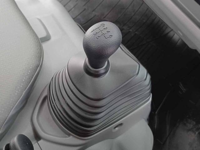 デュトロ 　ローダーダンプ　極東開発ＤＣ０３－２３０　３ｔ４ナンバー　６ＭＴ　トランクションコントロール　衝突軽減ブレーキ　車線逸脱警報　前ソナー　地上高前９１ｃｍ後９４ｃｍ　坂道発進補助　リアＷタイヤ（55枚目）