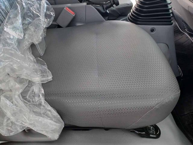 デュトロ 　ローダーダンプ　極東開発ＤＣ０３－２３０　３ｔ４ナンバー　６ＭＴ　トランクションコントロール　衝突軽減ブレーキ　車線逸脱警報　前ソナー　地上高前９１ｃｍ後９４ｃｍ　坂道発進補助　リアＷタイヤ（65枚目）