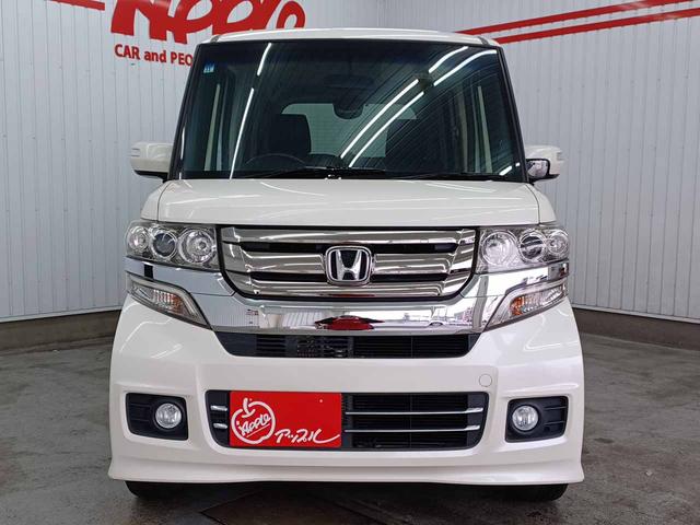 Ｎ－ＢＯＸカスタム Ｇ・Ｌパッケージ　ワンオーナ　禁煙車　スマートキー２個　純正ナビ　フルセグ　Ｂｌｕｅｔｏｏｔｈ　バックモニター　ＣＤ＆ＤＶＤ再生　パワースライドドア　オートライト　ＨＩＤ　フォグランプ　純正１４ＡＷ（3枚目）