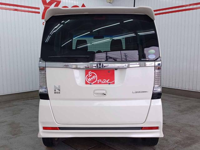 Ｎ－ＢＯＸカスタム Ｇ・Ｌパッケージ　ワンオーナ　禁煙車　スマートキー２個　純正ナビ　フルセグ　Ｂｌｕｅｔｏｏｔｈ　バックモニター　ＣＤ＆ＤＶＤ再生　パワースライドドア　オートライト　ＨＩＤ　フォグランプ　純正１４ＡＷ（13枚目）